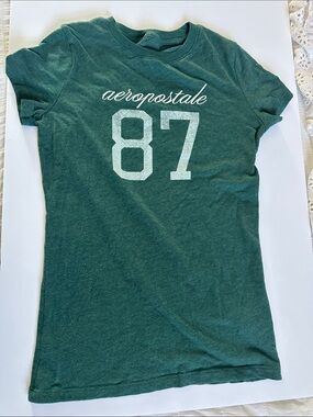 Aeropostale Women's Emerald Green '87 Graphic Short Sleeve Tee